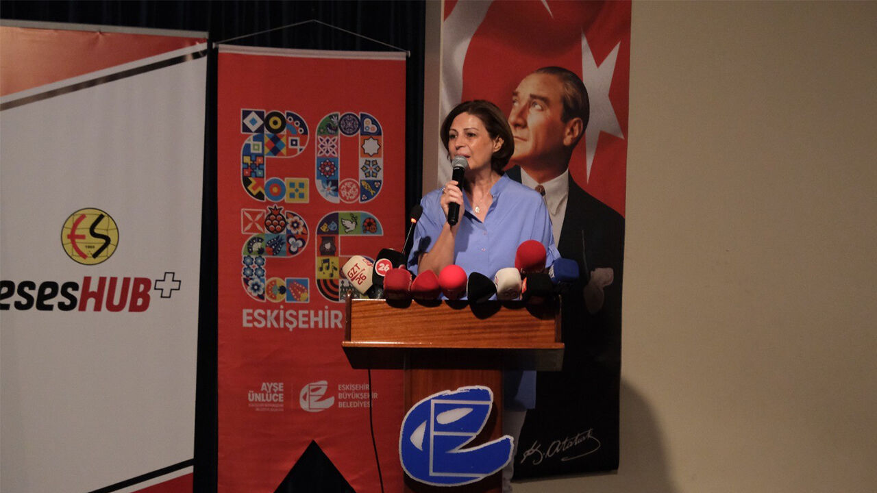 Eskişehirspor Taraftarı Afetlere Karşı Elini Taşın Altına Koyuyor2