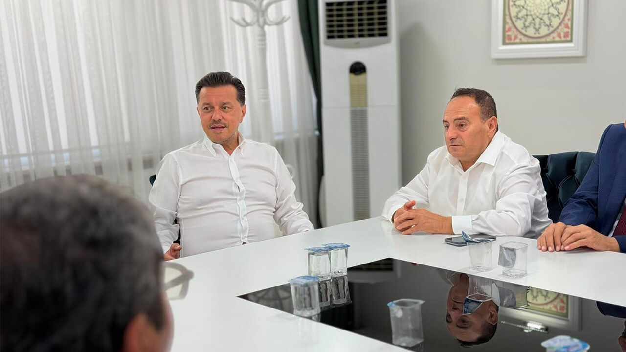 Hatipoğlu Emirdağlılarla Buluştu