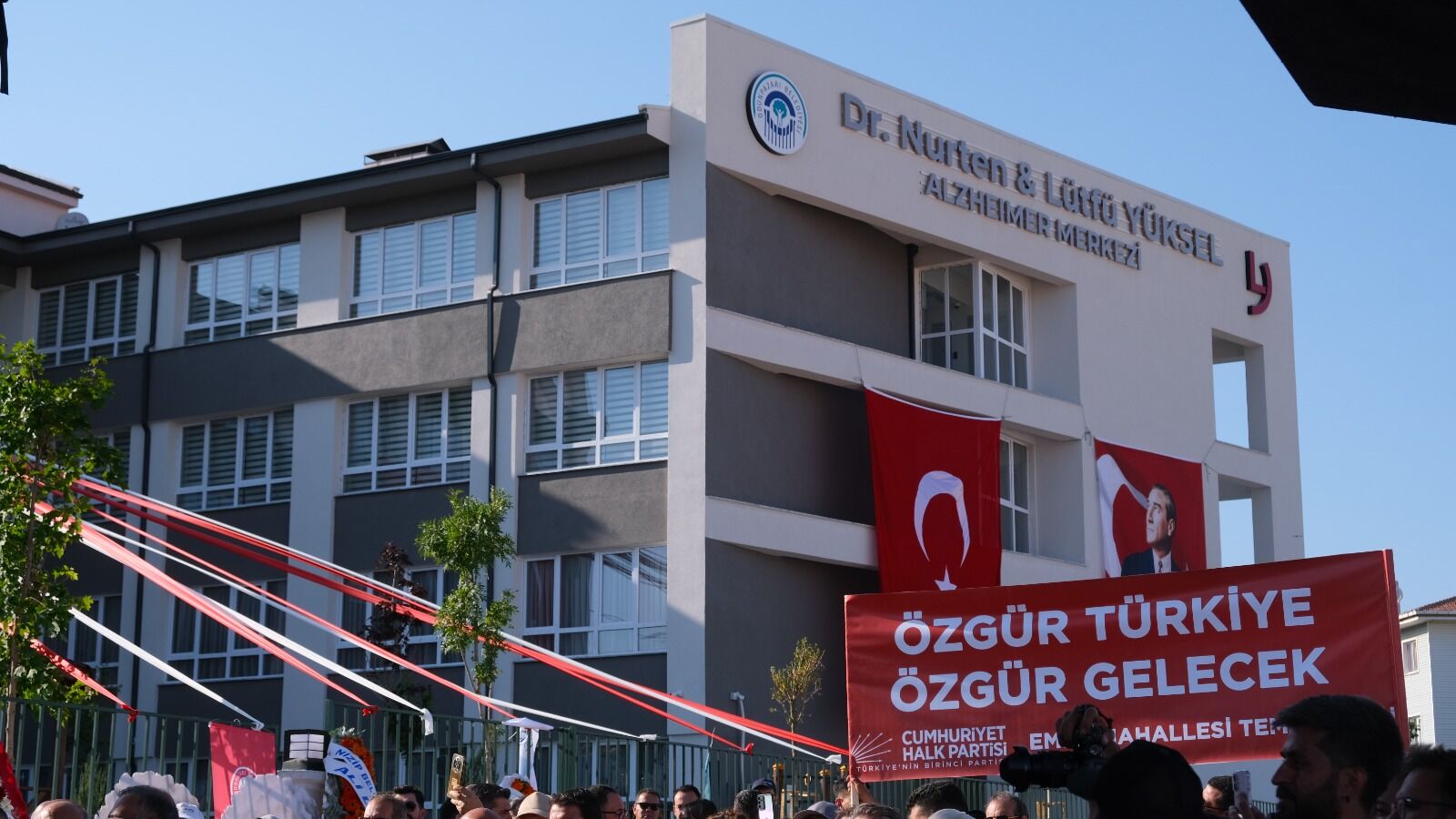 Özgür Özel “Chp’li Belediyeler Zorluklara Rağmen Kalıcı Eserler Üretiyor”4