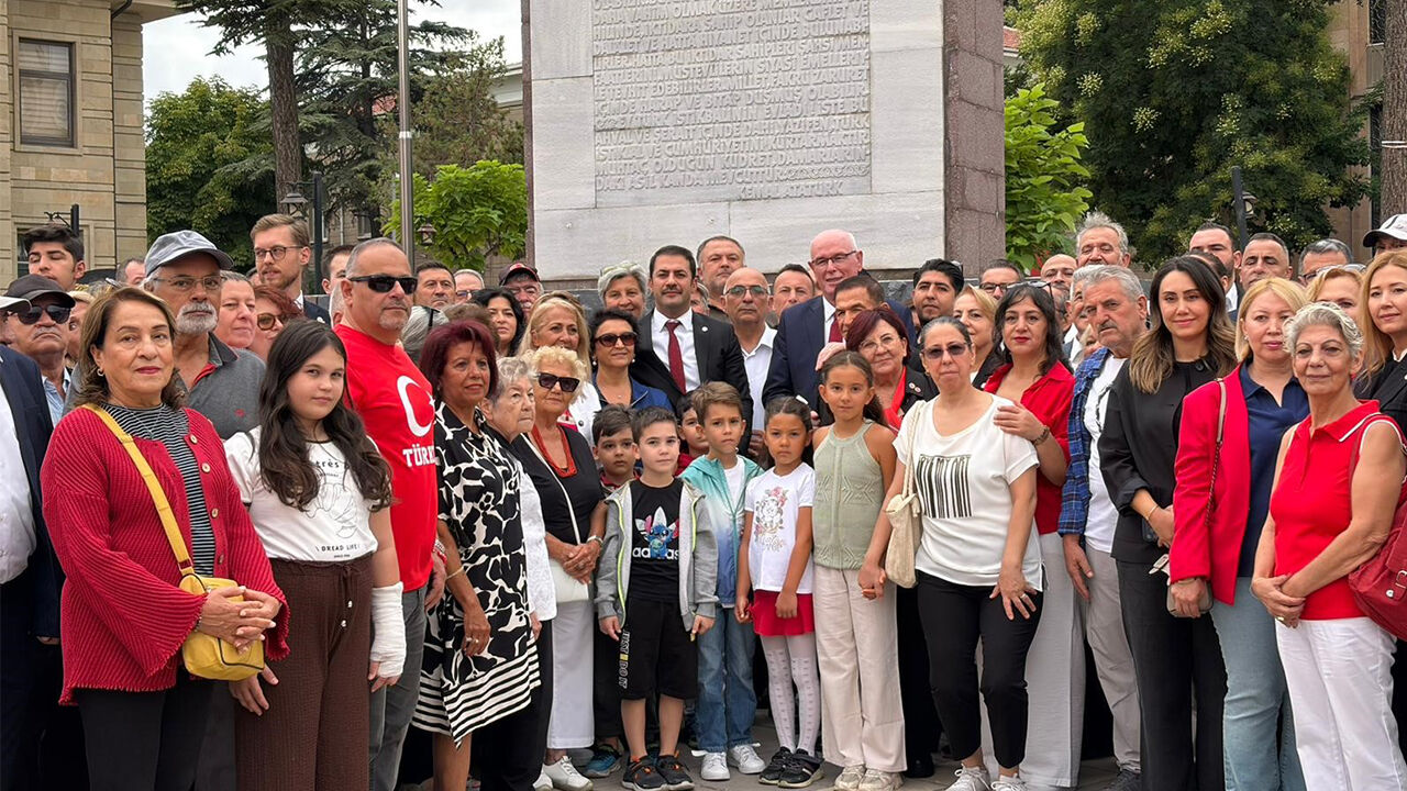 30 Ağustos, Bağımsızlığın Ve Özgürlüğün Zaferidir 1