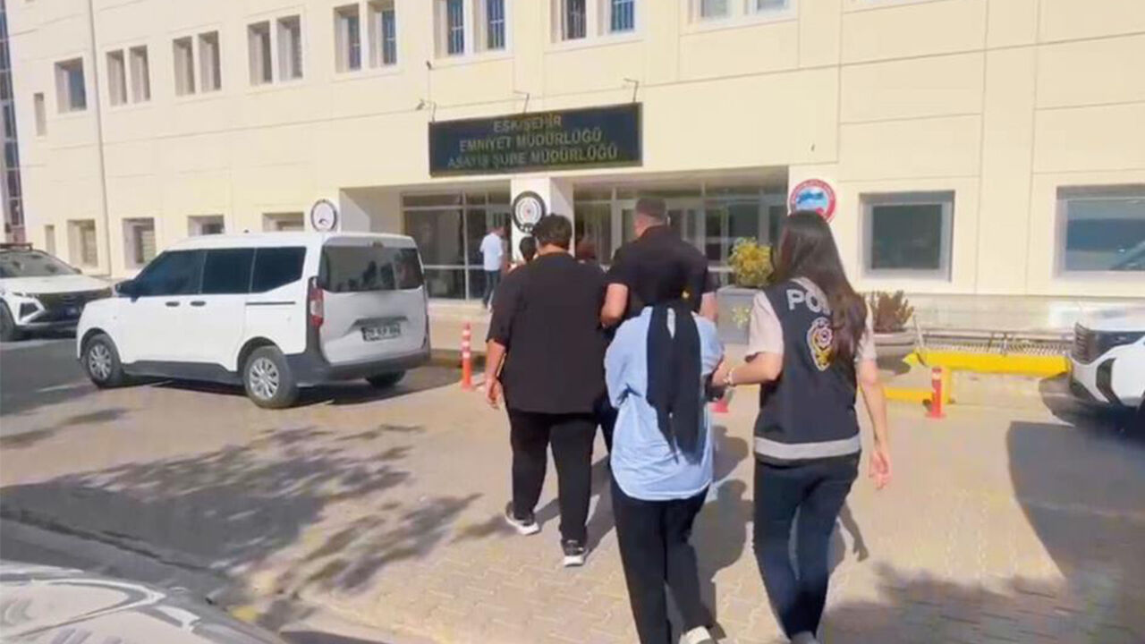 Eskişehir merkezli ‘sahte modem’ operasyonu! 19 ilde 90 şüpheli yakalandı