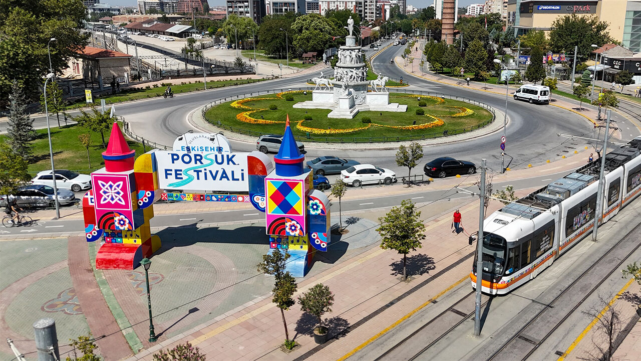 Eskişehir’de Heyecan Dorukta! Uluslararası Porsuk Festivali Için Geri Sayım Başladı