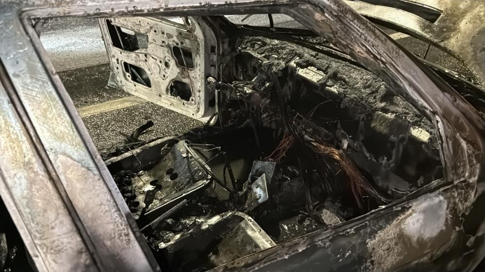 Eskişehir’de Otomobil Yandı Sürücü Son Anda Kurtuldu2