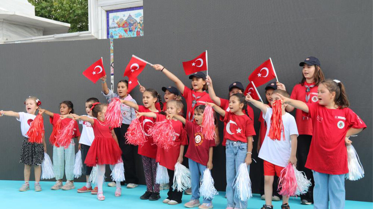 Eskişehir'de Yaz Kur'an Kurslarında Coşkulu Şenlikle Taçlandı
