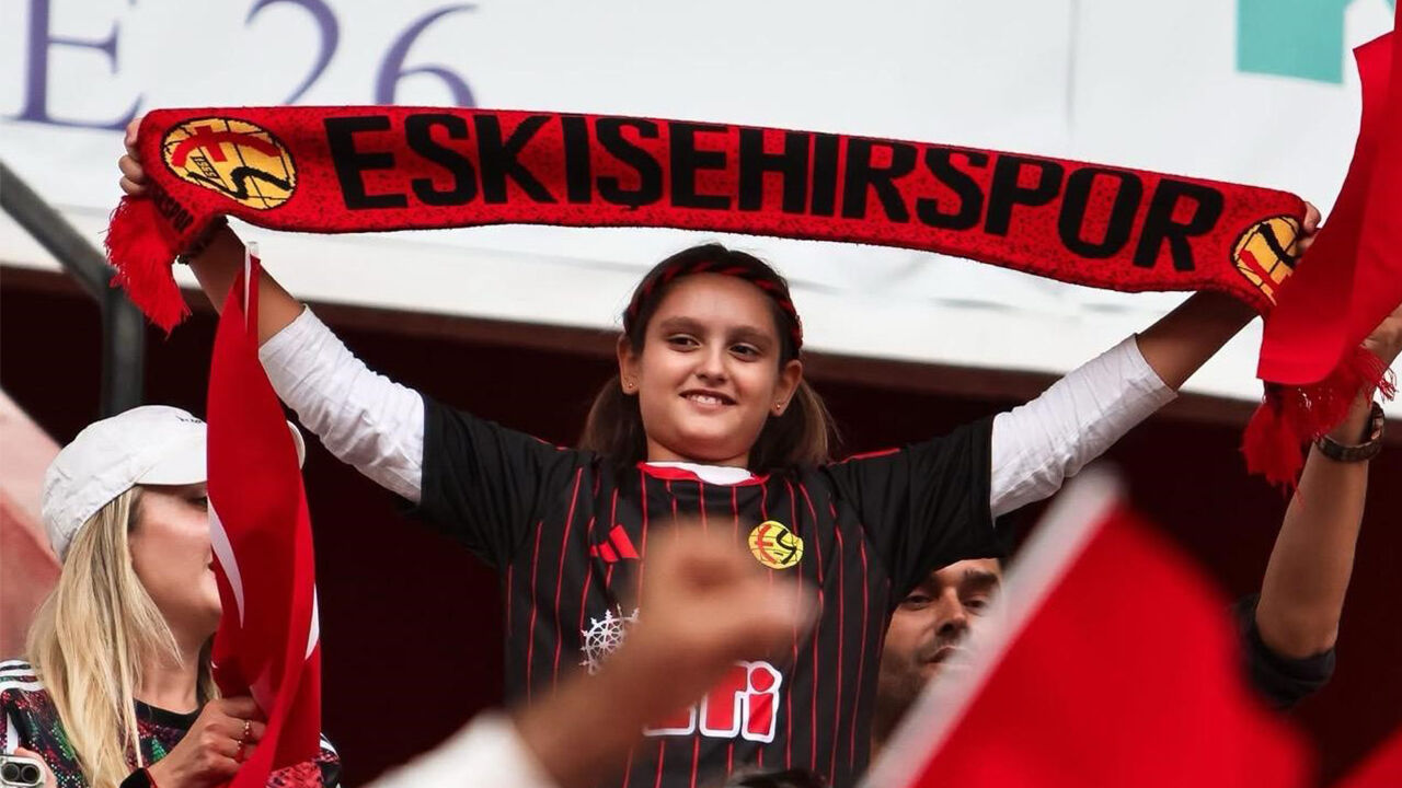 Miniklerin Es Es Sevgisi-1