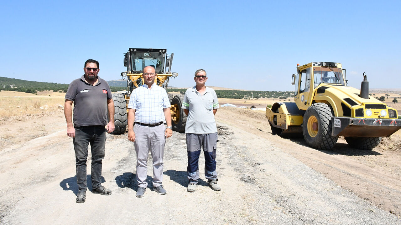 Üreticilerin Merkezi Çi̇dem Için Yol Çalışması Başladı2