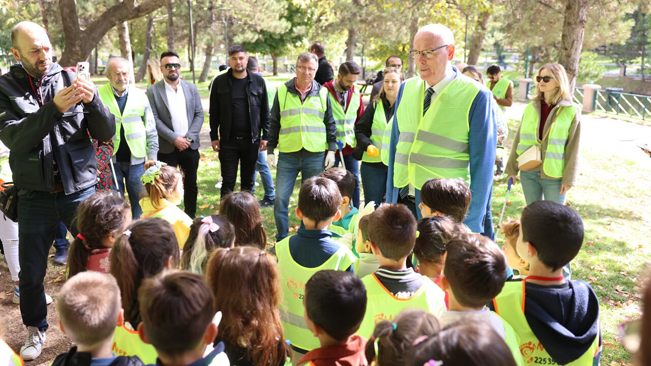 Dünya Temizlik Günü’nde Eskişehir’de Anlamlı Buluşma Herkes Davetli