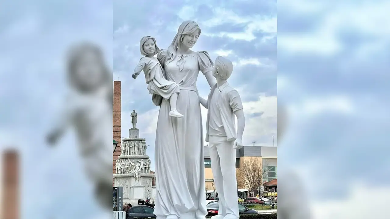 Eskişehir 'Anne' Heykeli Istikbalgazetesi