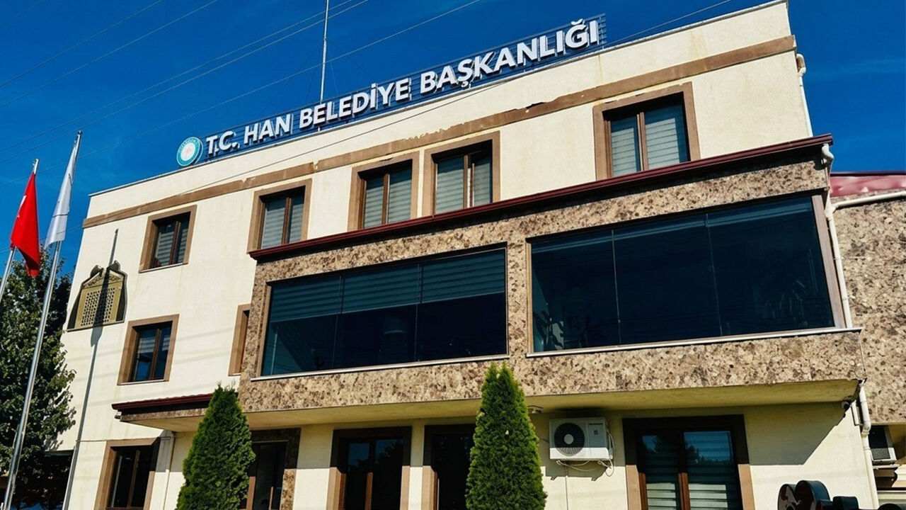 Eskişehir’de Chp’li Meclis Üyesi Istifa Etti