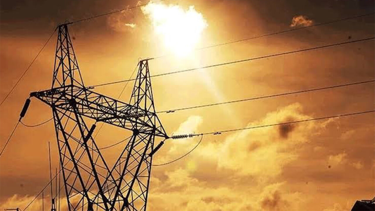 Eskişehir’i etkileyen elektrik kesintisiyle iş kazası iddiası: Bir kişi elektrik akımına kapıldı