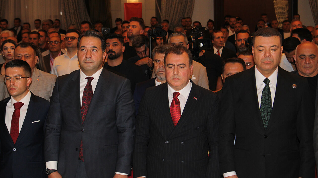 Mhp Eskişehir’de Sandıktan Değişim Çıkmadı Ayhan Sezer Yeniden Seçildi2