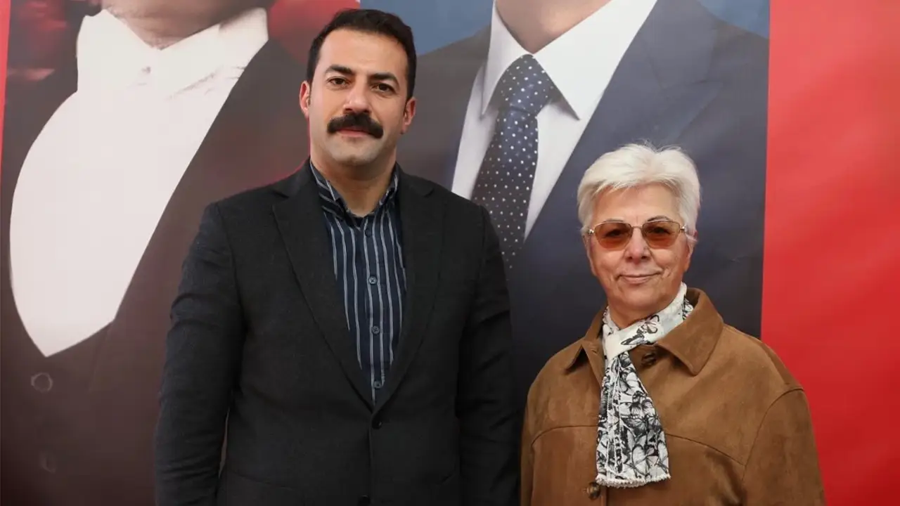 YENİ Parti Mihalıççık’ta Nevcihan Öztürk yeniden ilçe başkanı