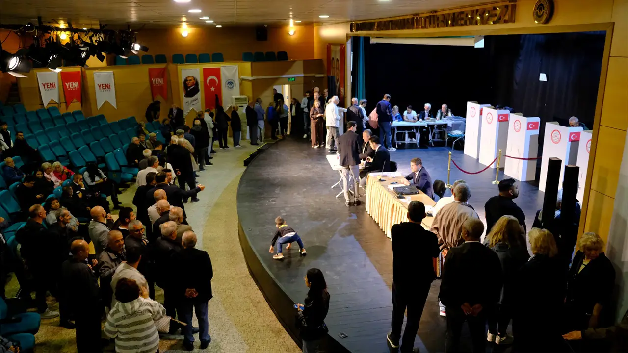 Yeni̇ Parti Odunpazarı Önseçimi’nde Oy Verme Işlemi Başladı2