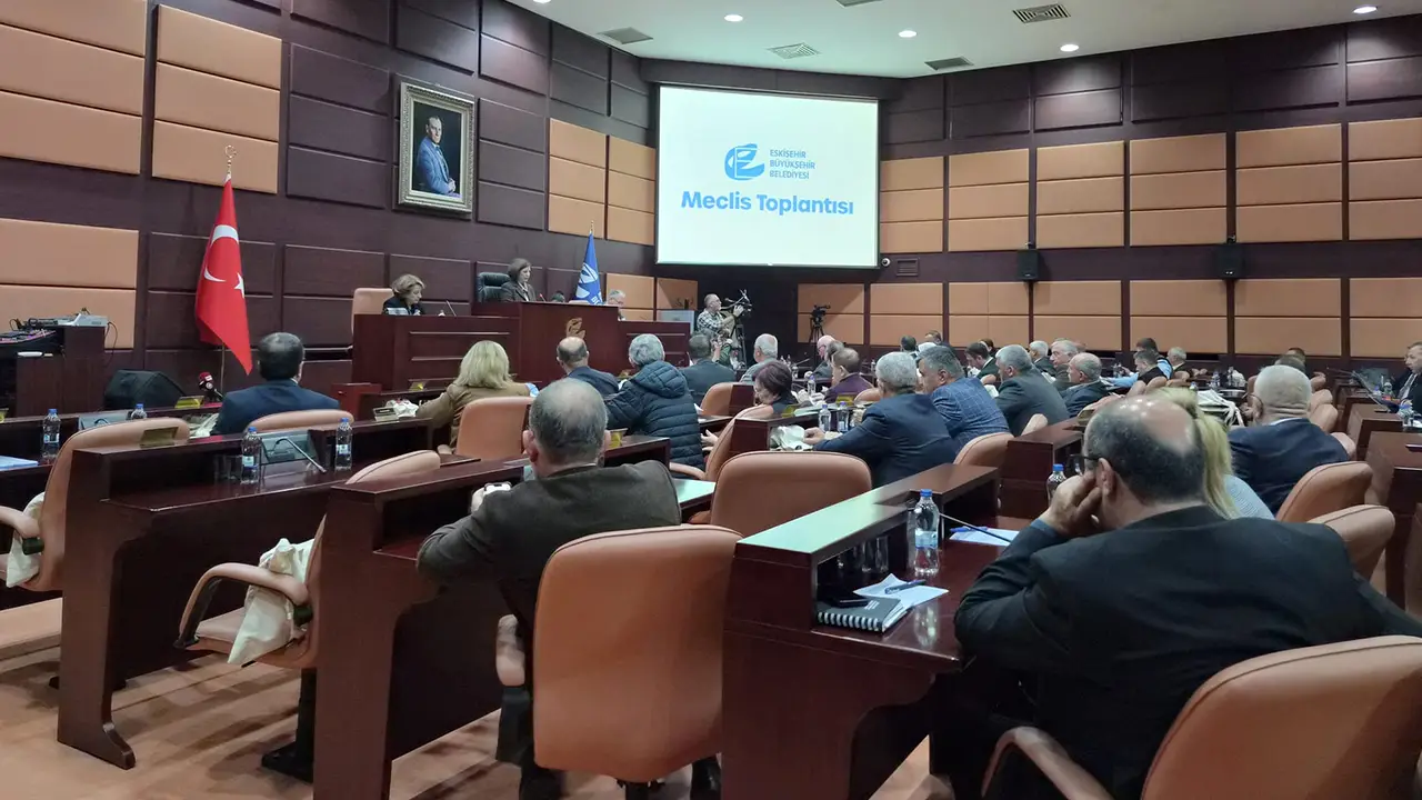 Eskişehir Büyükşehir’de Ticaret Alanı Tartışması İl Sağlık Müdürlüğü’nden Izin Alındı2 Istikbalgazetesi