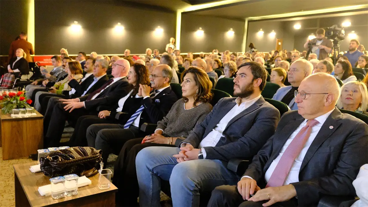 Eskişehir’de Birleşik Muhalefet Çağrısı 'Yan Yana' Buluşması Gerçekleşti Istikbalgazetesi