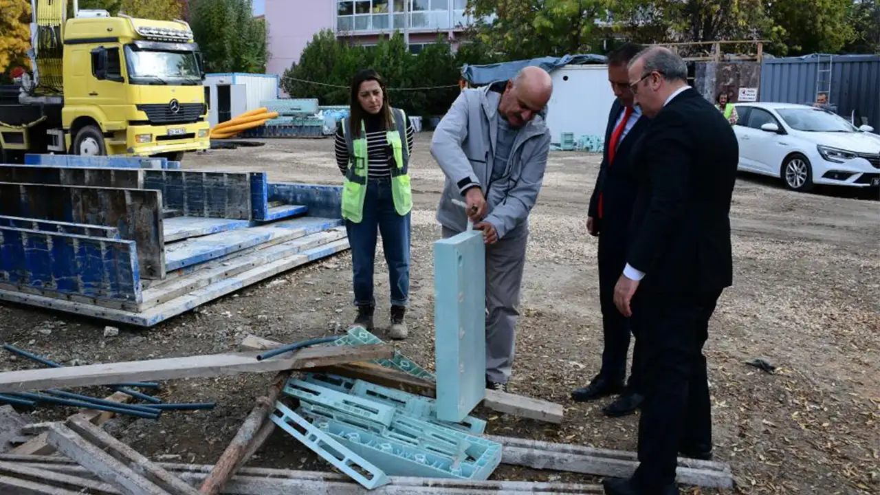 Eskişehir'de Eğitim Için Önemli Adım İki Okulun Yapım Süreci Yakından Takip Ediliyor Istikbalgazetesi-1