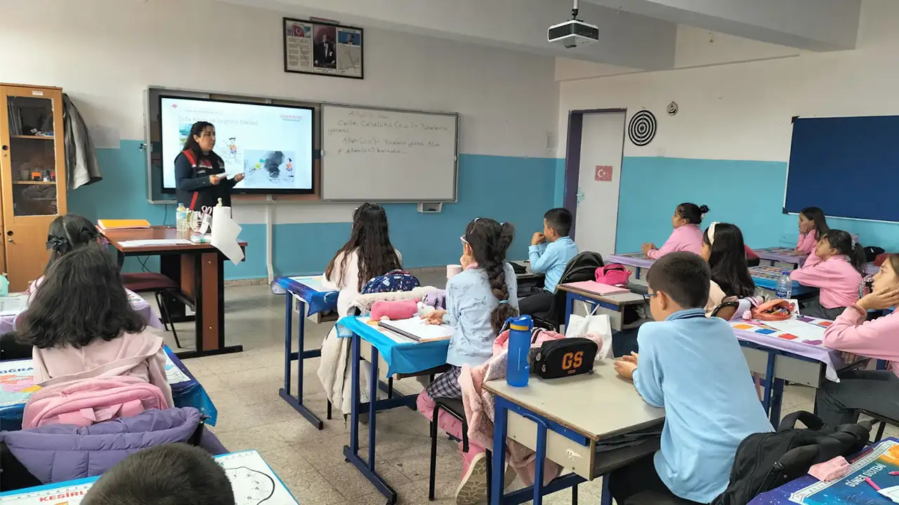 Eskişehir’de Gıda Israfına Karşı Farkındalık Hareketi 1000 Öğrenci Eğitim Aldı Istikbalgazetesi-1