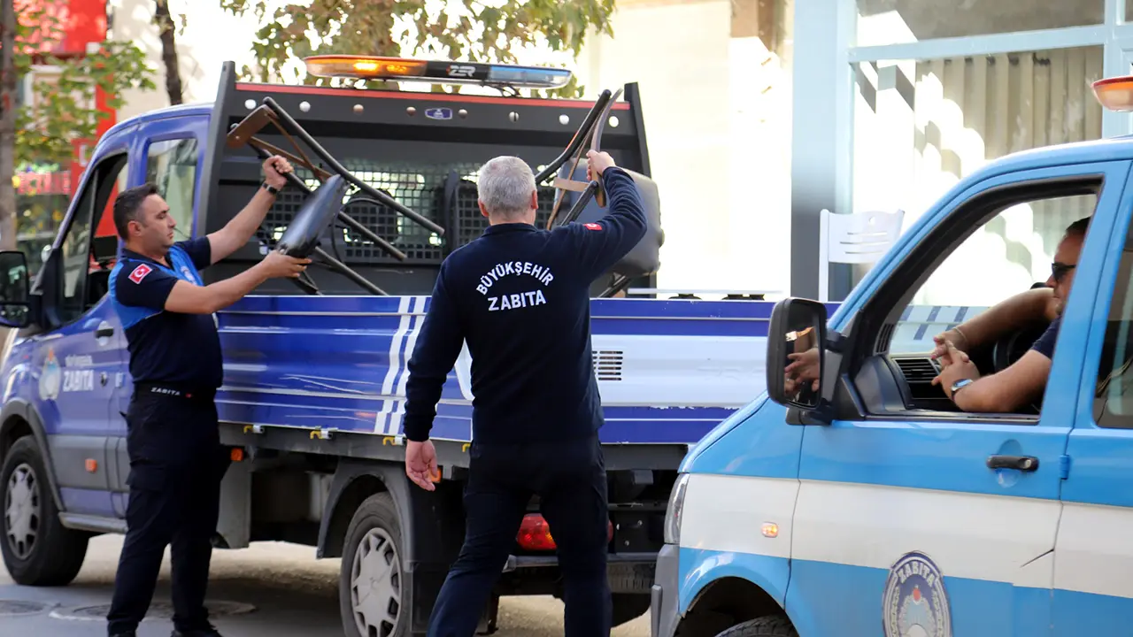 Eskişehir’de O Caddelerde Zabıta Ekipleri Işgallere Karşı Denetimleri Sıklaştırdı2 Istikbalgazetesi