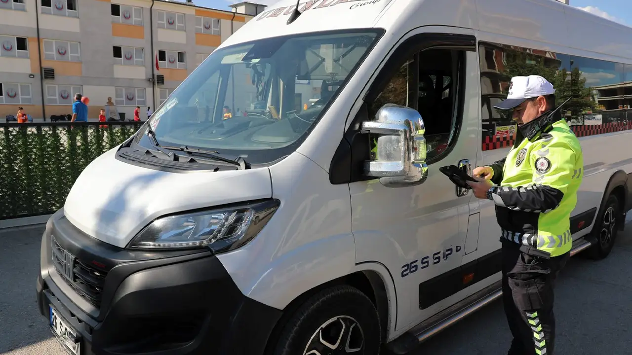 Eskişehir’de Okul Çevrelerinde Sıkı Denetim 342 Şahıs Sorgulandı3 Istikbalgazetesi