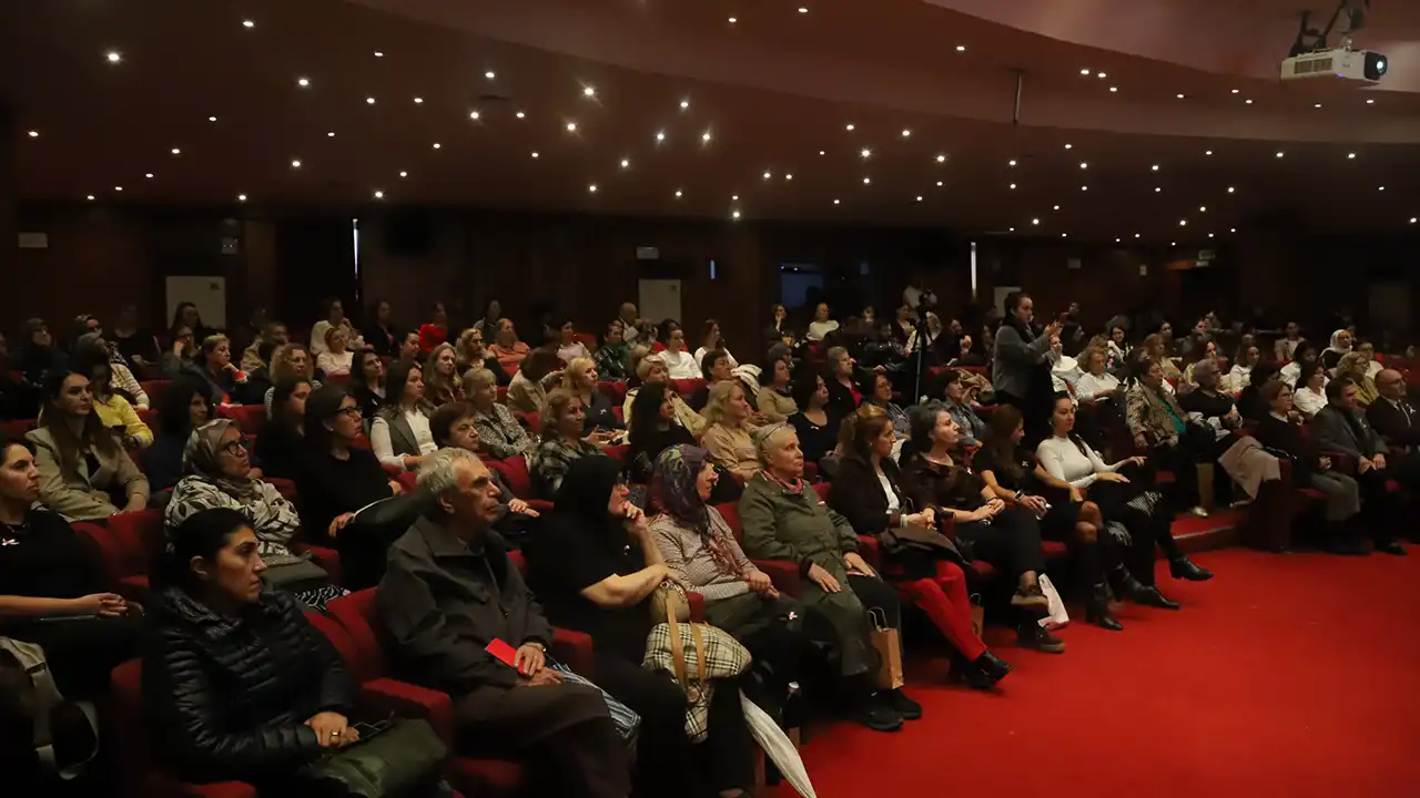 Eskişehir'de Uzmanlardan Kadınlara Sağlık Kontrolleri Ve Erken Teşhis Çağrısı Istikbalgazetesi