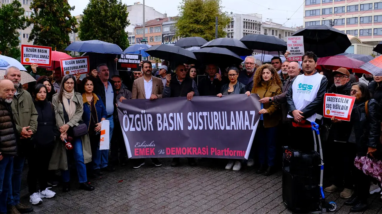 Halk Tv'ye Atanan Kayyum Eskişehir'de Protesto Edildi2 Istikbalgazetesi