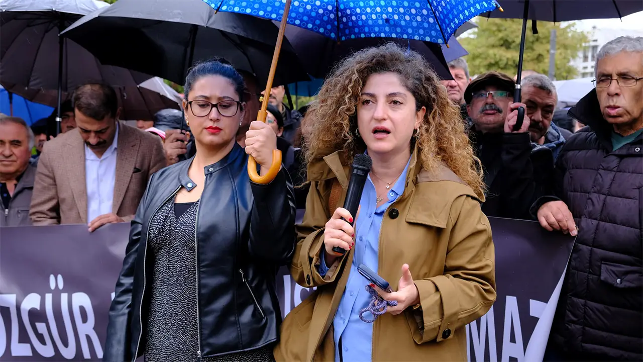 Halk Tv'ye Atanan Kayyum Eskişehir'de Protesto Edildi3 Istikbalgazetesi