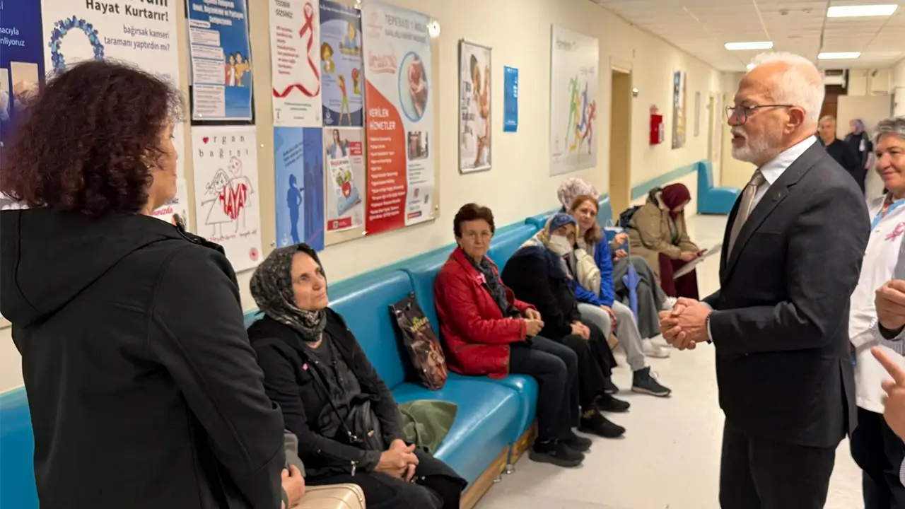 İl Sağlık Müdürü Bildirici’den Meme Kanseri Farkındalık Ziyareti2 Istikbalgazetesi