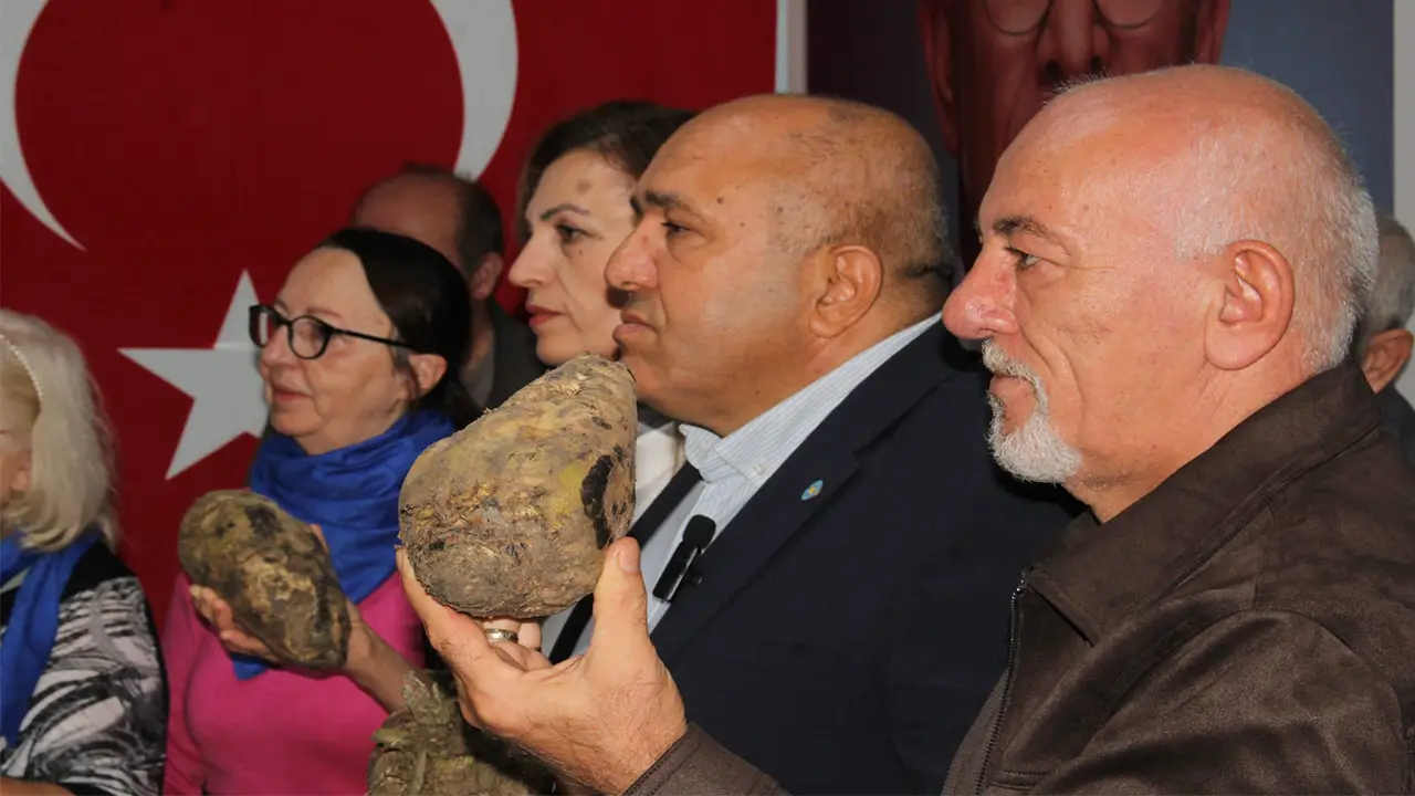 İyi̇ Parti Odunpazarı İlçe Başkanı Gürol Yer’den Pancar Krizi Açıklaması3 Istikbalgazetesi-1