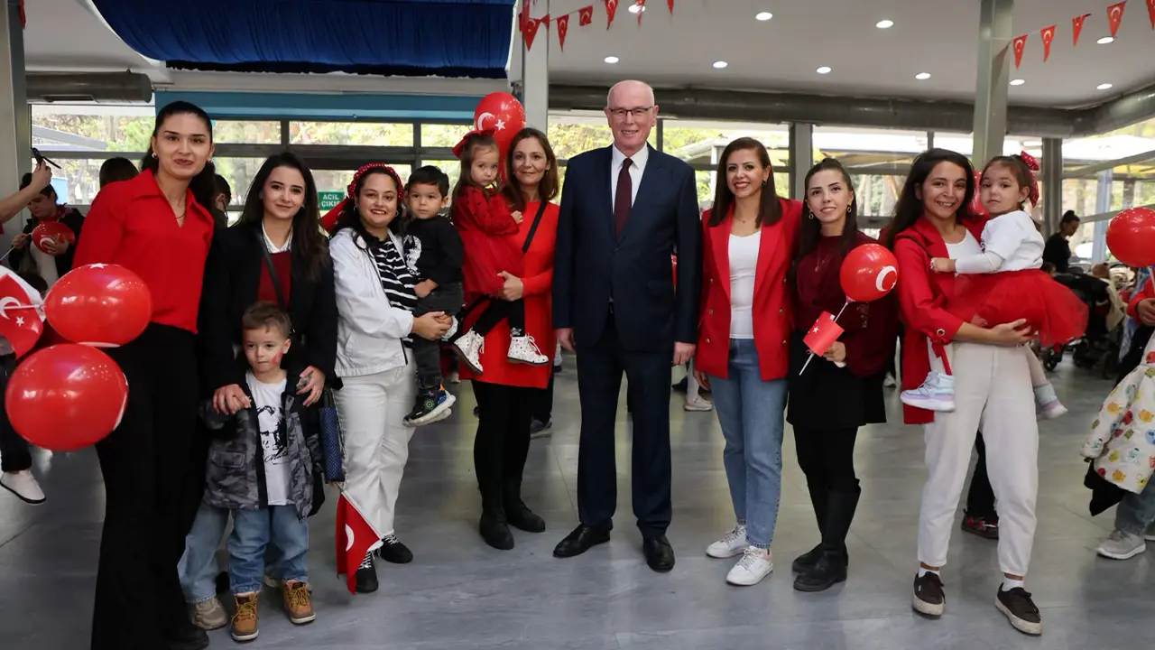 Kazım Kurt Sözünü Tuttu Anneler Ve Çocukları Cumhuriyeti Alaaddin Park'ında Kutladı Istikbalgazetesi