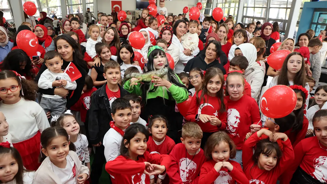 Kazım Kurt Sözünü Tuttu Anneler Ve Çocukları Cumhuriyeti Alaaddin Park'ında Kutladı3 Istikbalgazetesi-2