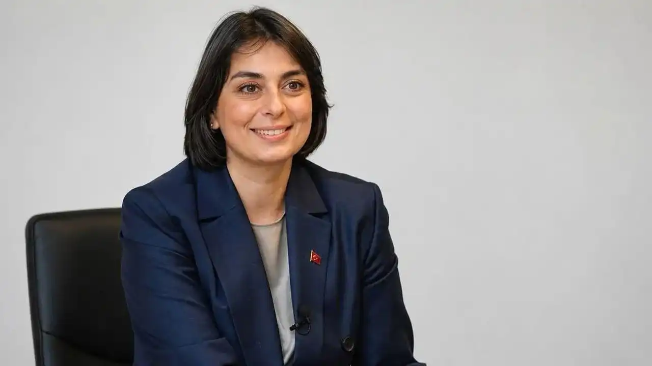 Üsküdar Belediye Başkanı Sinem Dedetaş tahliye edildi