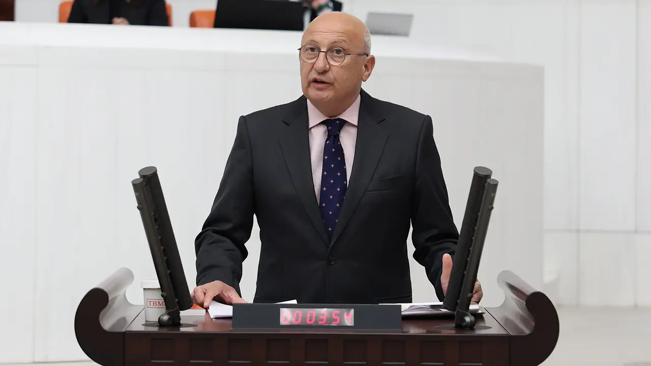 Yeni̇ Parti Eskişehir Milletvekili Utku Çakırözer Istikbalgazetesi