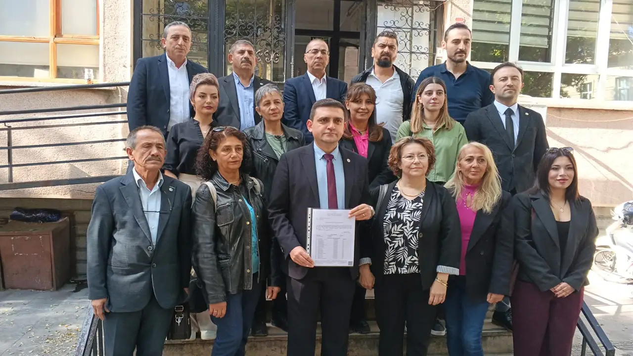 Yeni̇ Parti Tepebaşı İlçe Başkanı Tevfik Yıldırım Mazbatasını Aldı2 Istikbalgazetesi
